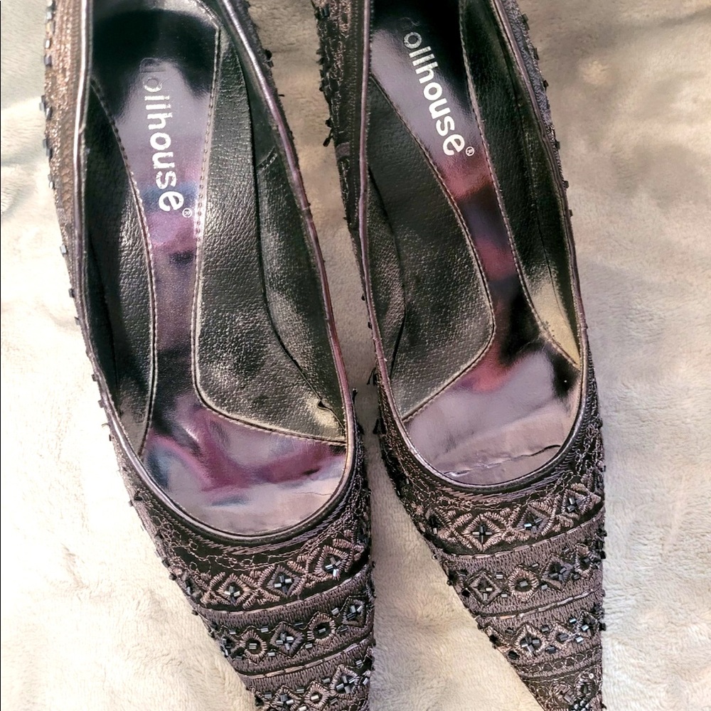 Bejeweled holiday heels, size 9